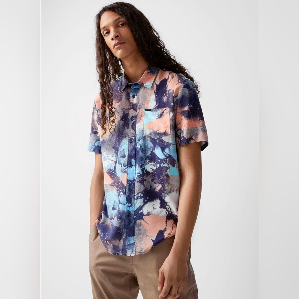 Volcom Men's Skulli Print Shirt